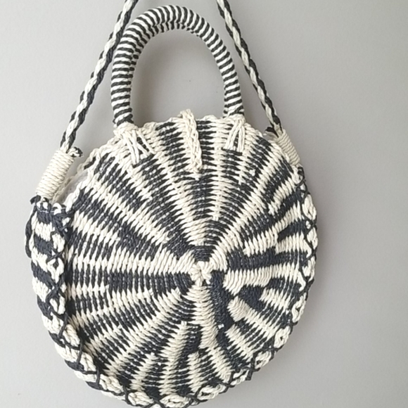 B o h o | Sole Society Round Wicker Purse/Bag - Picture 5 of 14